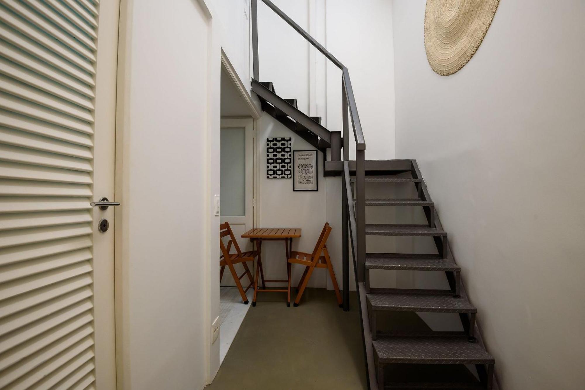 Apartamento 2qtos C/vista Mar Lateral A 40m Da | Txm 21s