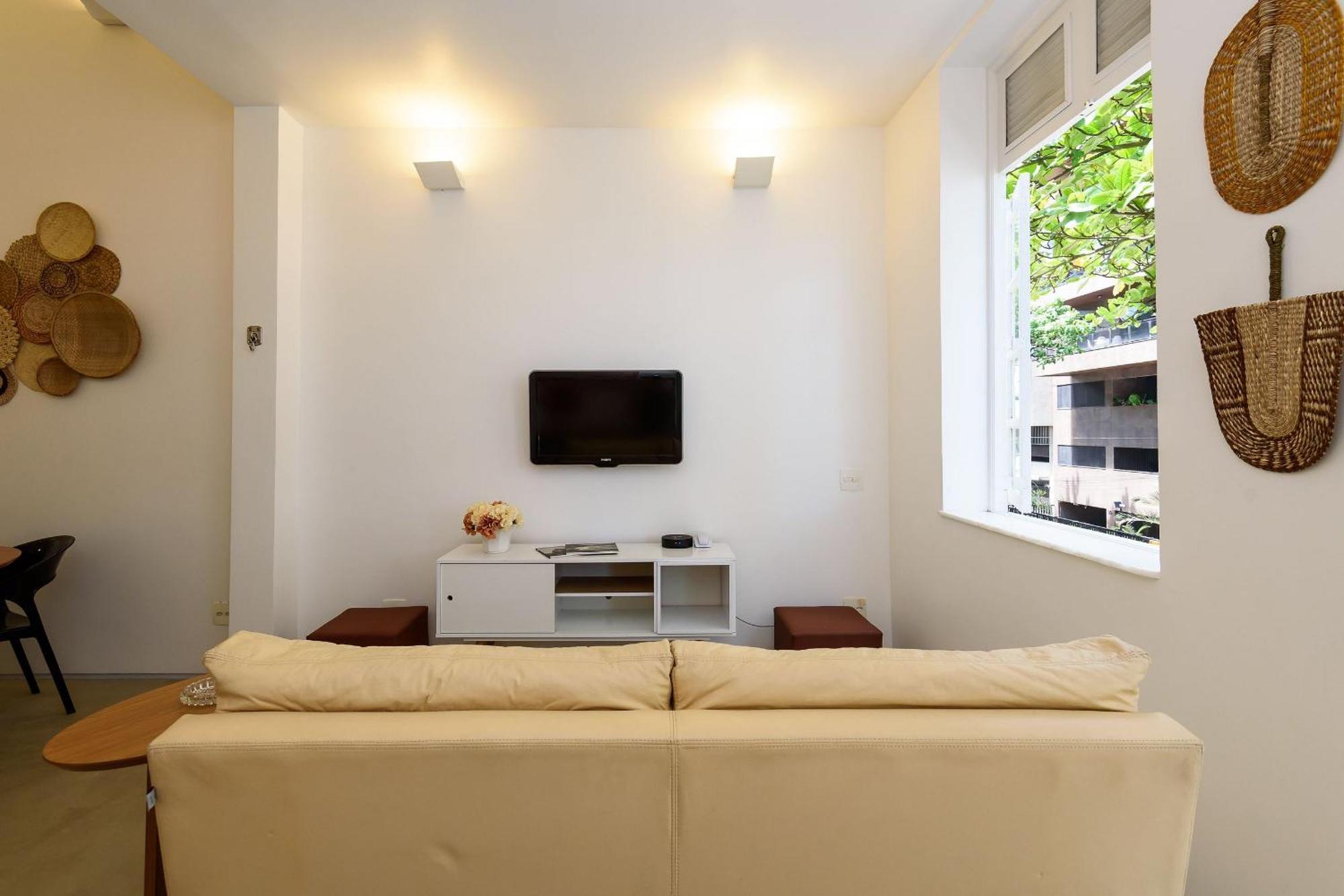 Apartamento 2qtos C/vista Mar Lateral A 40m Da | Txm 21s *