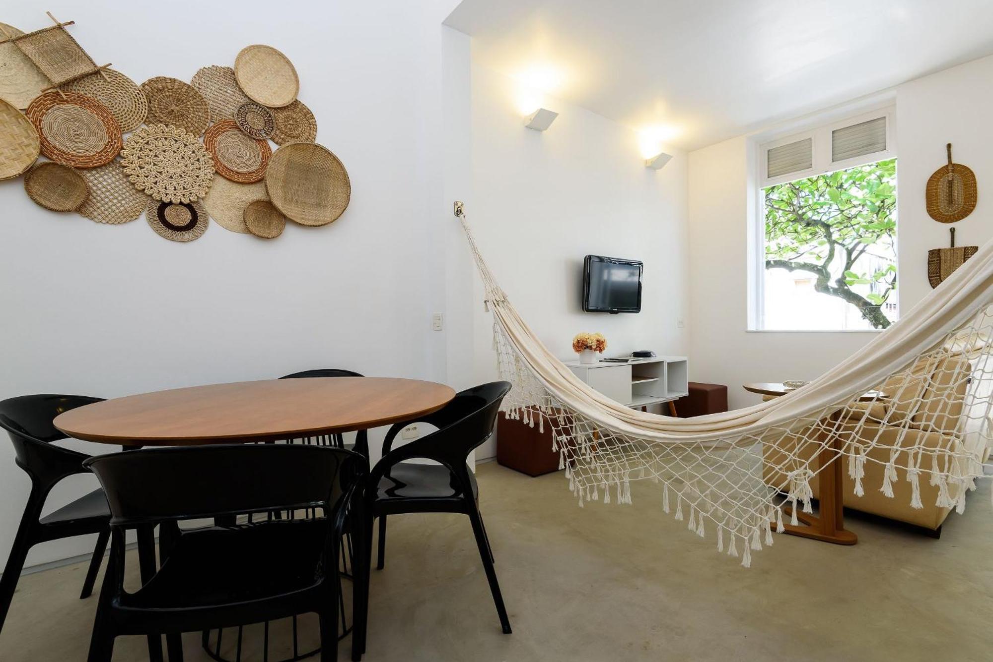 Apartamento 2qtos C/vista Mar Lateral A 40m Da | Txm 21s *
